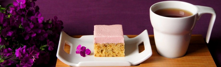 Pistachio Cake with Rosewater&nbsp;Frosting